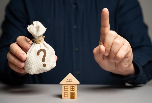 Quelles sont les implications fiscales d'un héritage immobilier transfrontalier ?